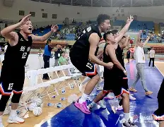 九游电脑版下载-德甲关键时刻走向成谜,新疆广汇绝杀压哨,压力陡增,高层口径保持一致(德甲拜仁总输一支队)