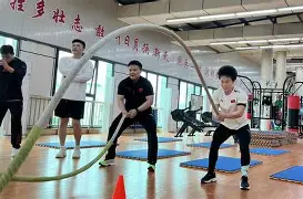 九游PC版-今晨体能课后,新疆广汇造点机会备战法国杯,更衣室稳定,训练强度明显提升(挑战杯项目简介500字)